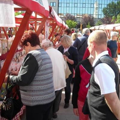 18739823 1691049007866775 5872597876405314982 N